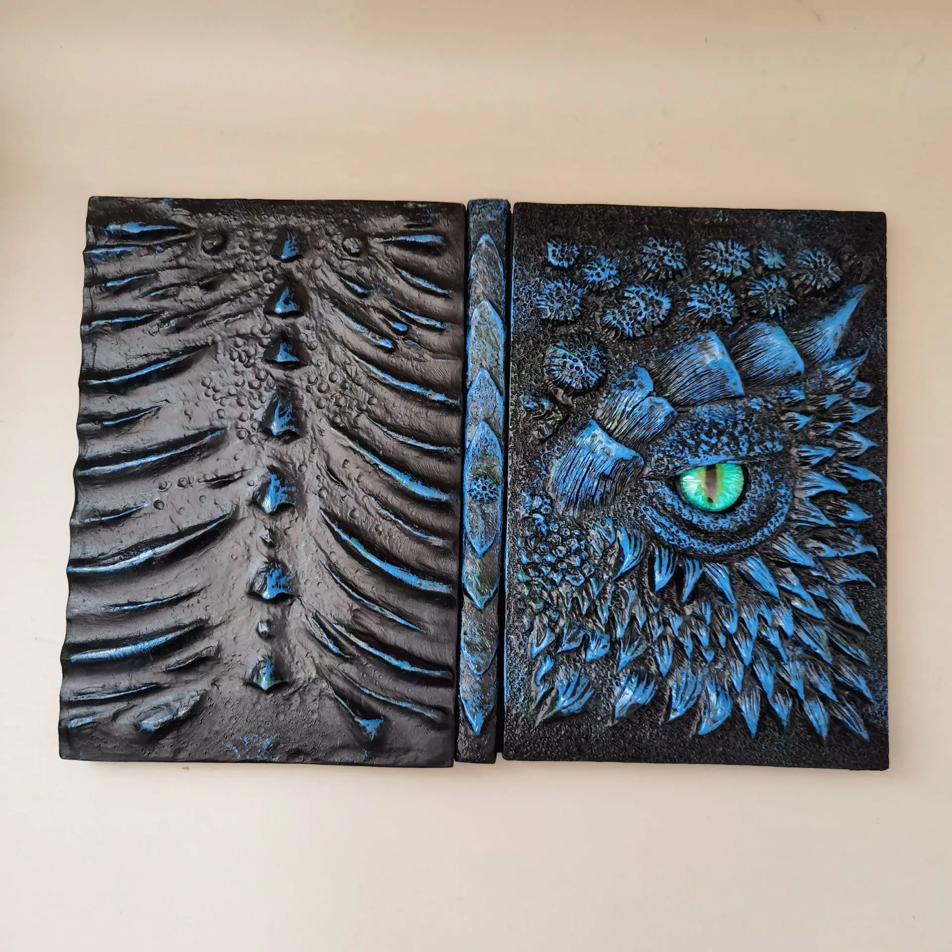 Cthulhu 3D Embossed Notebook B - đánh giá và giá Vintage Collectibles